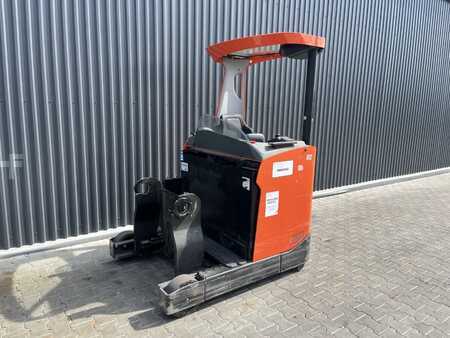 Reach Truck 2017  BT RRE140H (1)