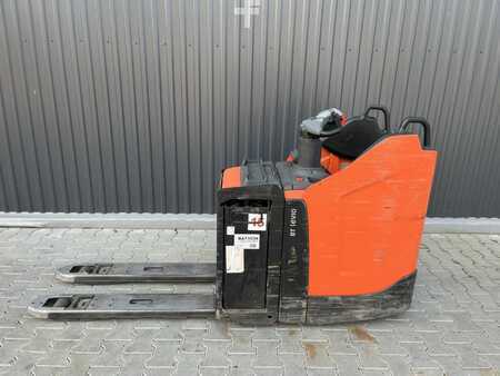 Electric Pallet Trucks 2018  BT LPE200 (2)