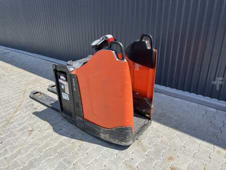 Electric Pallet Trucks 2018  BT LPE200 (3)