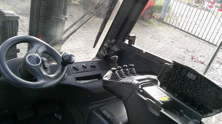 El truck - 4 hjulet 2015  Linde E30L-01 CABIN (3)