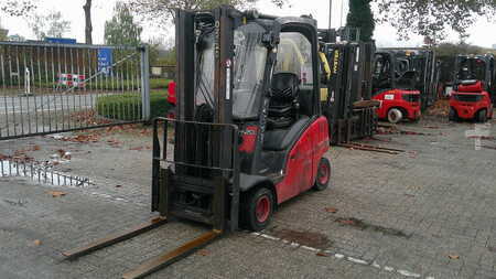 Gas truck 2013  Linde H20T-01 (1)