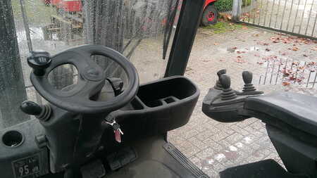 Gas truck 2013  Linde H20T-01 (3)