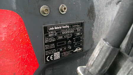 Gas truck 2013  Linde H20T-01 (5)