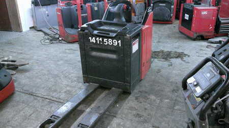 Electric Pallet Trucks 2015  Linde T24-SP (2)