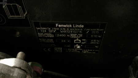 Electric Pallet Trucks 2015  Linde T24-SP (4)