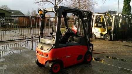 Elektro čtyřkolový VZV 2012  Linde E16P-01 1/2CABIN BAT2023 (2)