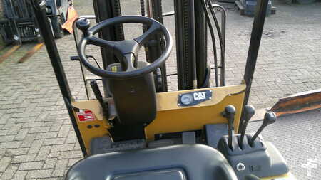 Wózek platformowy 2007  CAT Lift Trucks EP15KRT 250 HOURS (4)