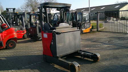 Schubmaststapler 2017  Linde R16HD-01 (2)