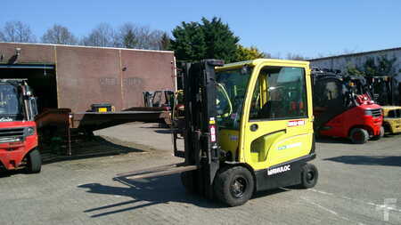 Eléctrica de 4 ruedas 2013  Hyster J2.2XN CABIN (1)