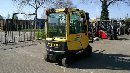 Eléctrica de 4 ruedas 2013  Hyster J2.2XN CABIN (2)