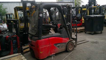 Elektro tříkolové VZV 2018  Linde E16C-01 HALf CABIN (2)