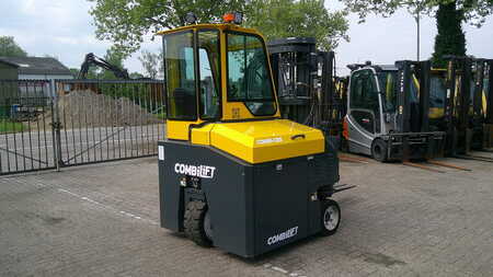 Fyrvägstruck 2022  Combilift CBE2500 CABIN (2)
