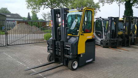 Fyrvägstruck 2023  Combilift CBE2500 CABIN (1)