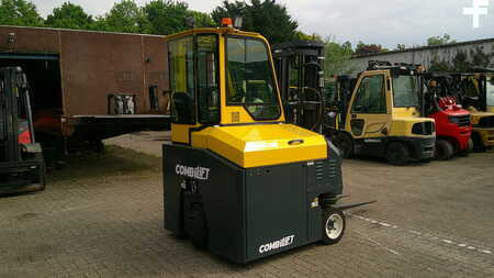 Fyrvägstruck 2023  Combilift CBE2500 CABIN (2)