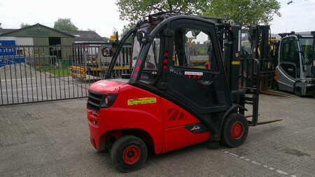 Dieselstapler 2015  Linde H30D-02 CABIN (2)