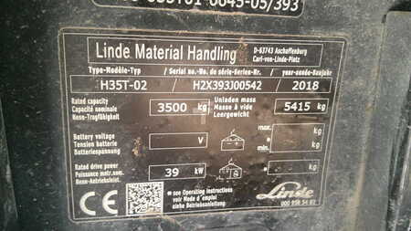 Carretilla elevadora GLP 2018  Linde H35T-02 CABIN (5)