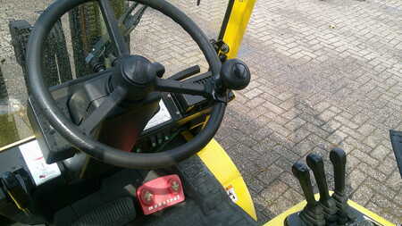 LPG Forklifts 1998  Hyster H2.50XM CABIN (4)