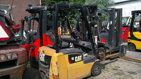 Elektro tříkolové VZV 2016  CAT Lift Trucks EP15PNT (2)