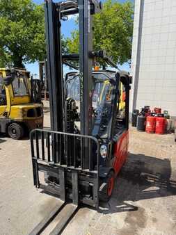 Elektro tříkolové VZV 2008  Linde E16C-01 599 HOURS (1)