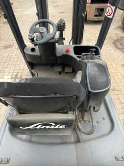El Truck - 3-hjul 2017  Linde E20PH-02 (3)