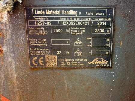 LPG heftrucks 2014  Linde H25T-02 (7)