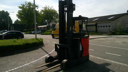 Schubmaststapler 2018  Linde R20N-01 2366 HOURS (2)