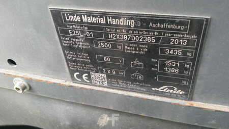 Carrelli elettrici 4 ruote 2013  Linde E25-01 (5)