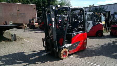 Elektro tříkolové VZV 2017  Linde E16H-02 (1)