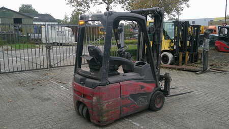 Elektro tříkolové VZV 2017  Linde E16C-02 (2)