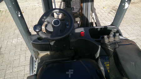 Elektro tříkolové VZV 2014  Linde E20L-02 (3)