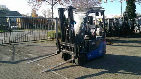 Elektro tříkolové VZV 2018  Toyota 8FBE16T (1)