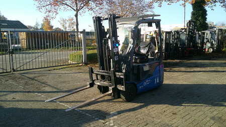 Elektro tříkolové VZV 2019  Toyota 8FBE16T (1)