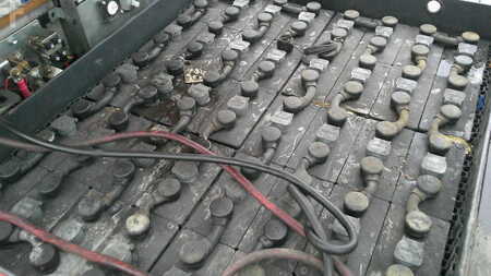 Elektro čtyřkolový VZV 2010  Toyota 7FBMF30 (4)