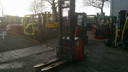 Kézi raklapemelő 2012  Linde L16AP (2)