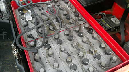 Sähkö - 3 pyör 2015  Linde E14-02 285 HOURS (4)