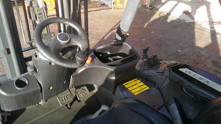 Sähkö - 3 pyör 2017  Linde E16-02 ION (3)