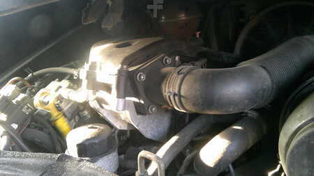 Chariots élévateurs diesel 2015  Linde H20D-01 CABIN (4)