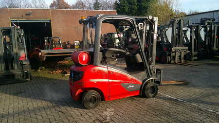 Nestekaasutrukki 2017  Linde H20T-01 (2)