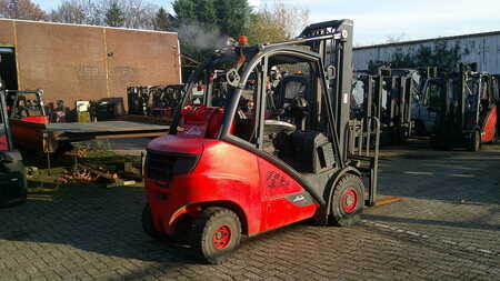 Gas gaffeltruck 2017  Linde H35T-02 (2)