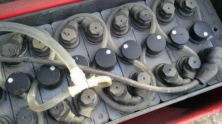 Elektrische palletwagens 2017  Linde T18 (3)