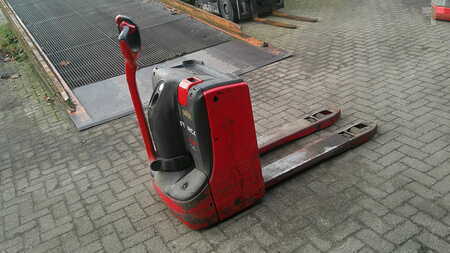 Elektrische palletwagens 2018  Linde T18 (1)