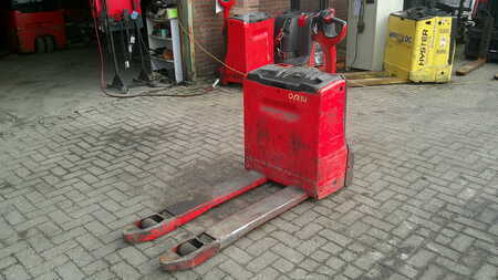 Elektrische palletwagens 2018  Linde T18 (2)