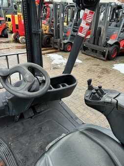 Nestekaasutrukki 2020  Linde H20T-01 (3)