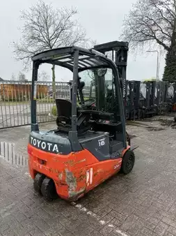 Elektro tříkolové VZV 2018  Toyota 8FBEK16T (2)