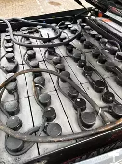 Elektro tříkolové VZV 2018  Toyota 8FBEK16T (4)