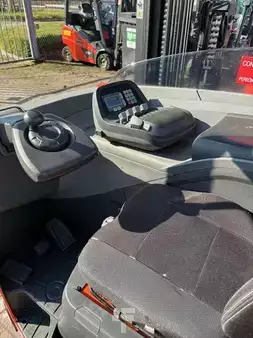 Reach Trucks 2019  BT RRE14-H (3)