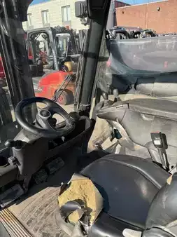 Chariots élévateurs diesel 2018  Linde H30D-02 (3)