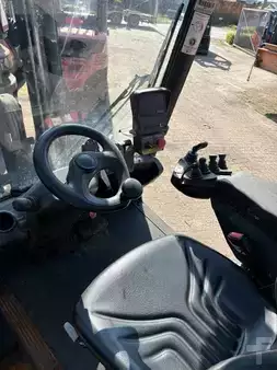 Wózki widłowe diesel 2012  Linde H25D-01 PYROBAN 1/2 CAB (3)