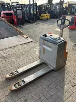 Elektrische palletwagens 2014  Still EXU18 (2)