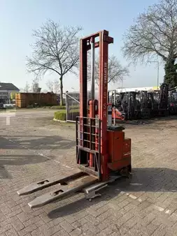 Stoccatori 1987  BT LFS1250  NICE BATTERY (2)